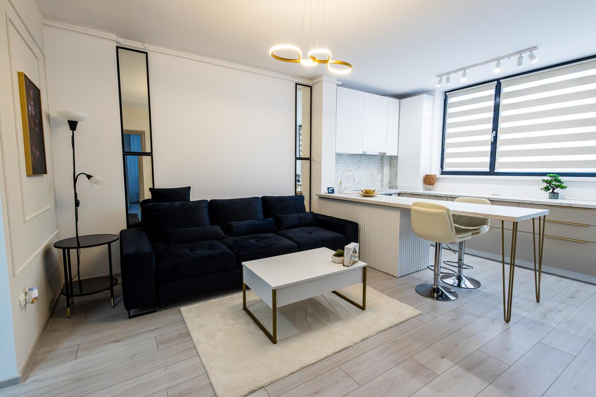 Maieru'S Xcity Tower 2 Temesvár Kültér fotó